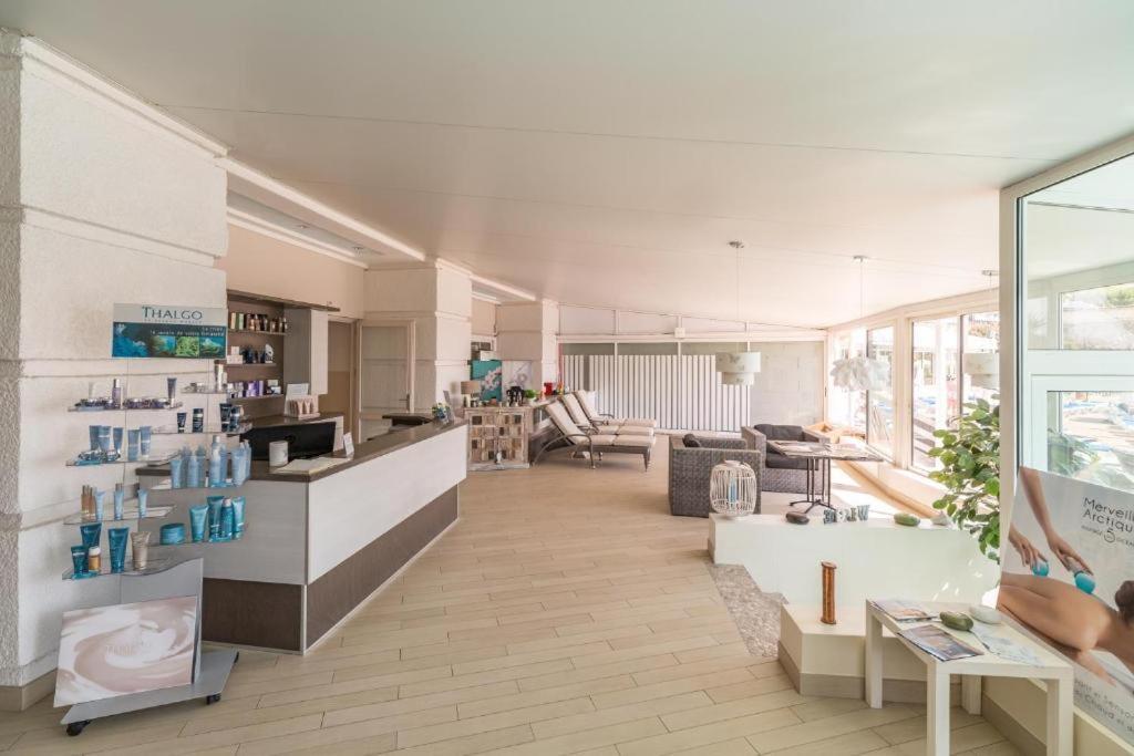Dans Un Cadre D'Exception, Vue Mer Panoramique A Agay Cote D'Azur, Village Vacances Cap Esterel, T2 Avec Jardin, Golf, Climatisation, Wifi, 5 Piscines Saint-Raphaël Exteriör bild
