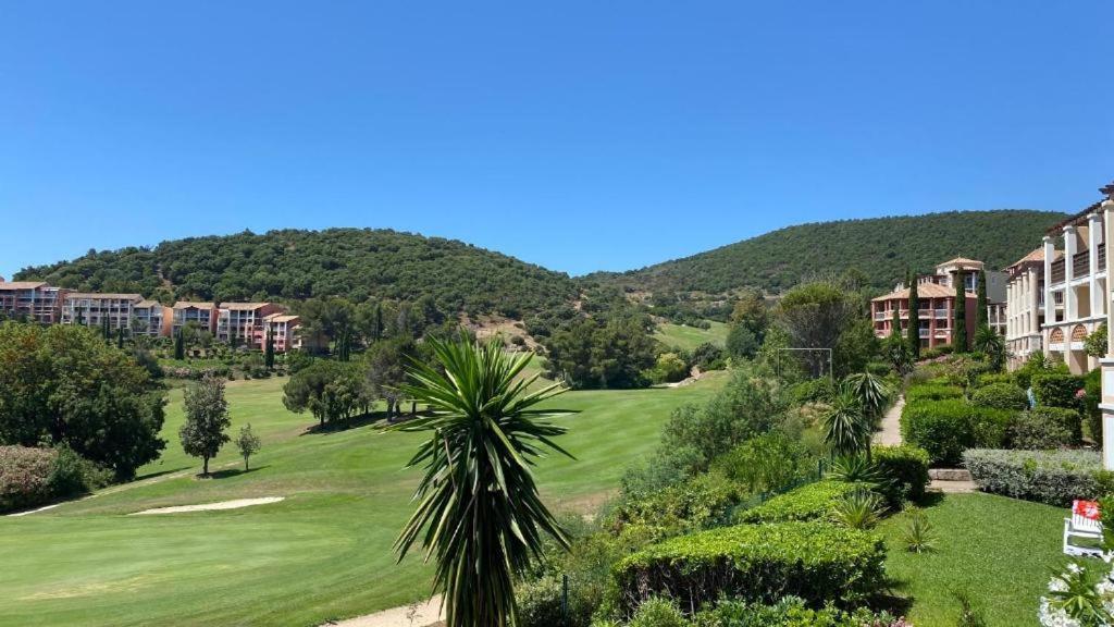 Dans Un Cadre D'Exception, Vue Mer Panoramique A Agay Cote D'Azur, Village Vacances Cap Esterel, T2 Avec Jardin, Golf, Climatisation, Wifi, 5 Piscines Saint-Raphaël Exteriör bild